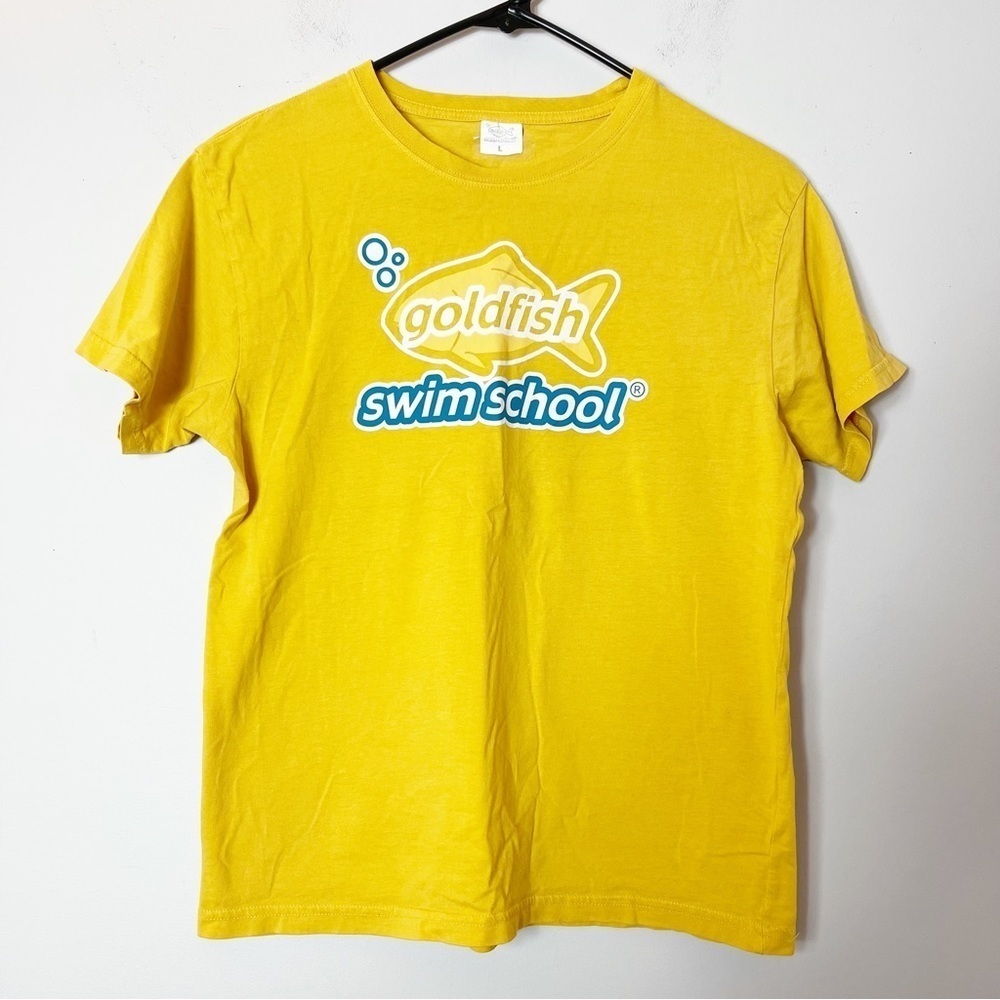 Goldfish Swim School Yellow Tee Size L